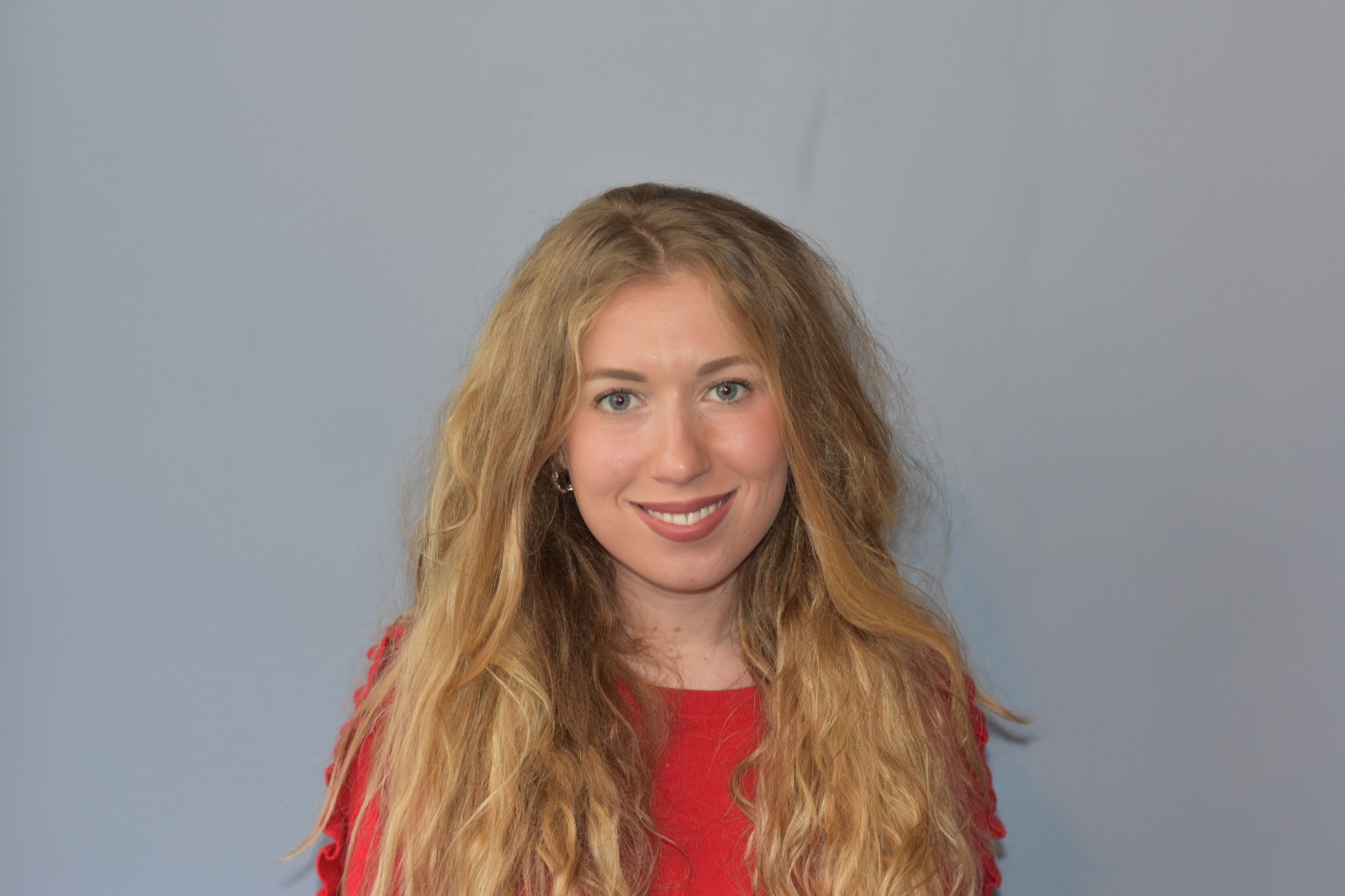 15 . Victoria TEDESCHI